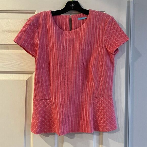 J. McLaughlin Women's Pink Knit Blouse Size M Flounce Hem Casual Easter - Picture 1 of 6